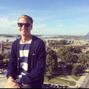 Meet your Posher, Anton